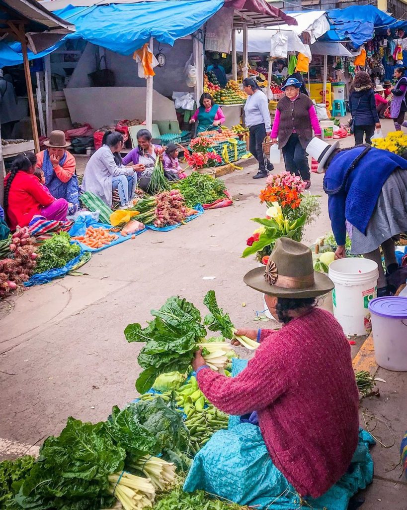 A vegetable seller at Cusco streets