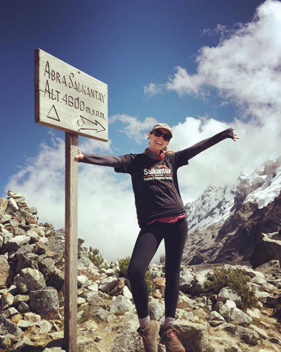 Woman achieving her goal: to arrive to the Salkantay Pass @hello_clairice