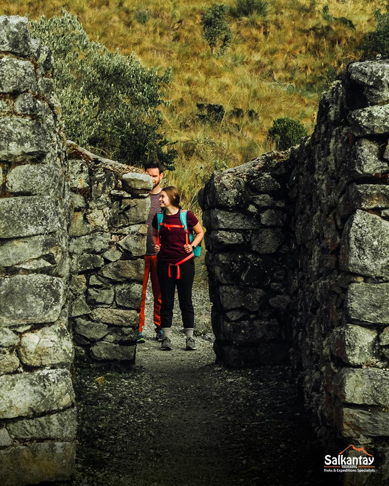 The Runkuraqay site in the Inca Trail