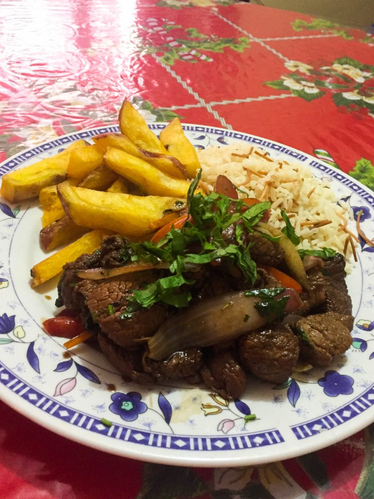 Lomo-saltado-peru-benavente