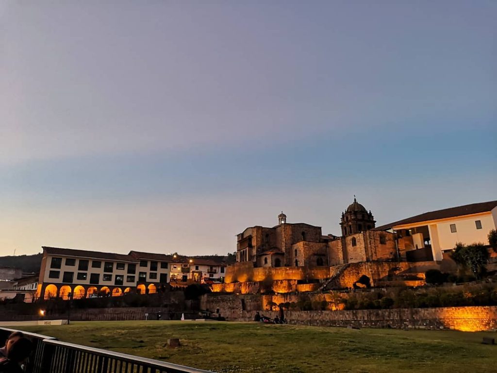 Near-central-square-inca-temple-qorikancha