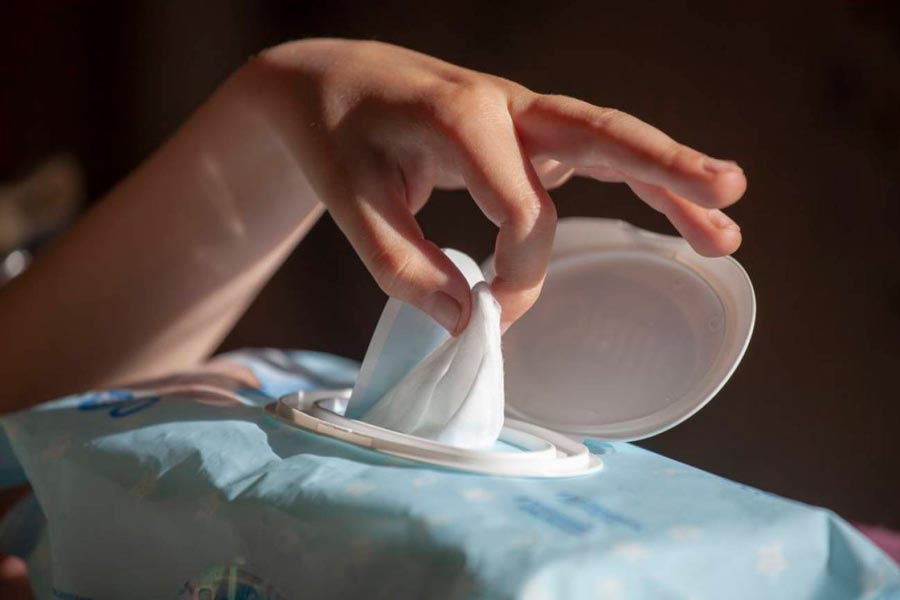 wet wipes by Getty Images