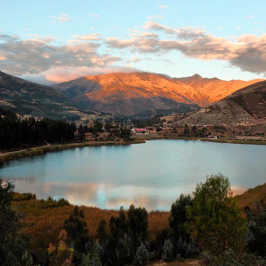 Urcos lake southern valley south valey