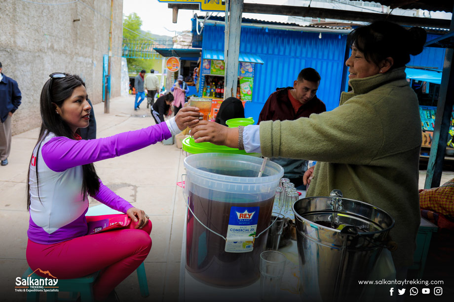 Buy From Local Vendors, market, cuzco