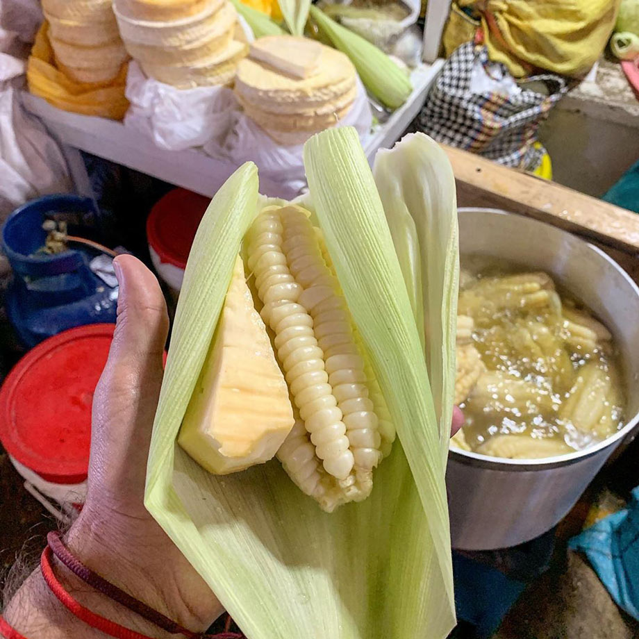 Choclo con Queso, corn and cheese, cusco