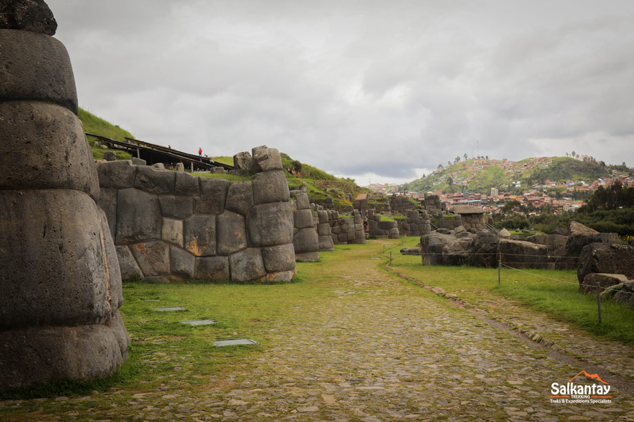 Sacsayhuaman has fascinating architecture