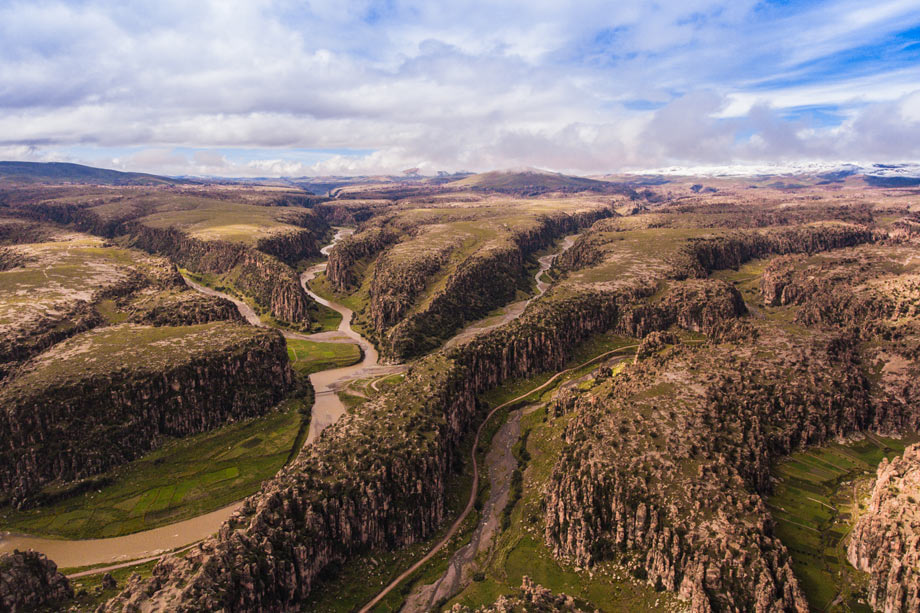 Tres canones, Espinar
