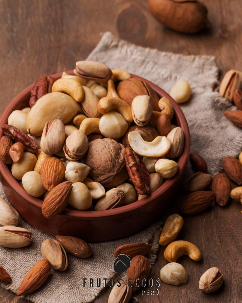 Nuts and Seeds | @frutossecosperu