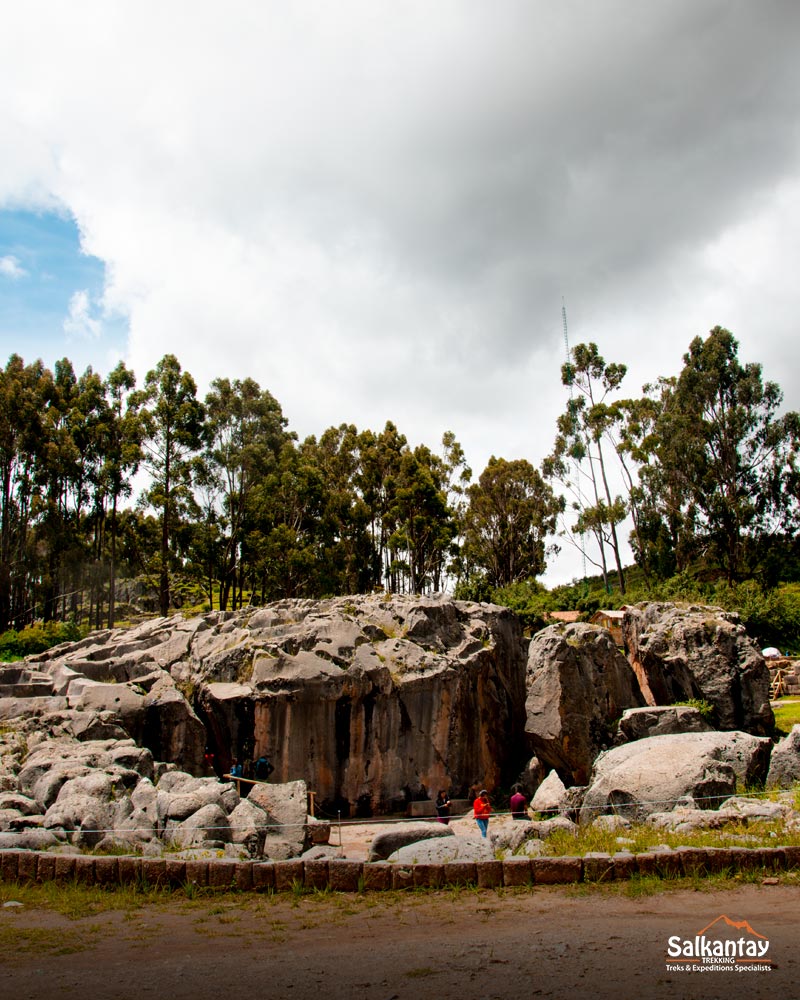 Archaeological construction of the Inca site of Qenqo
