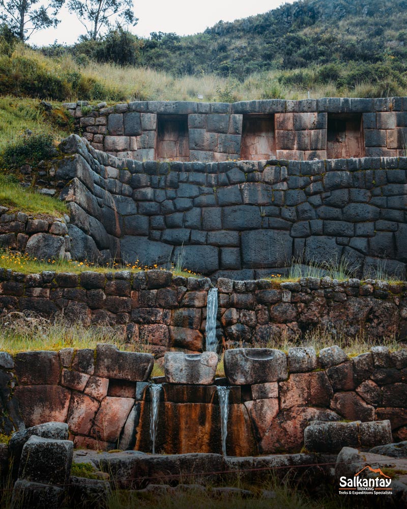 Tambomachay: water channels