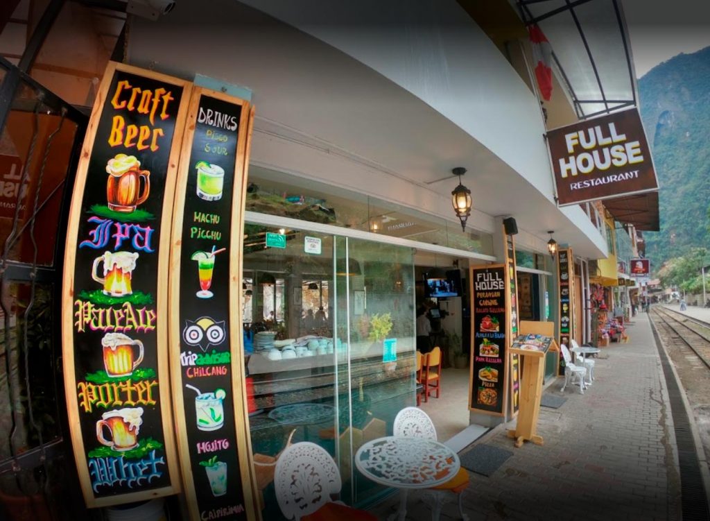 Full House one of the 10 best restaurants located in Aguas Calientes Machu Picchu