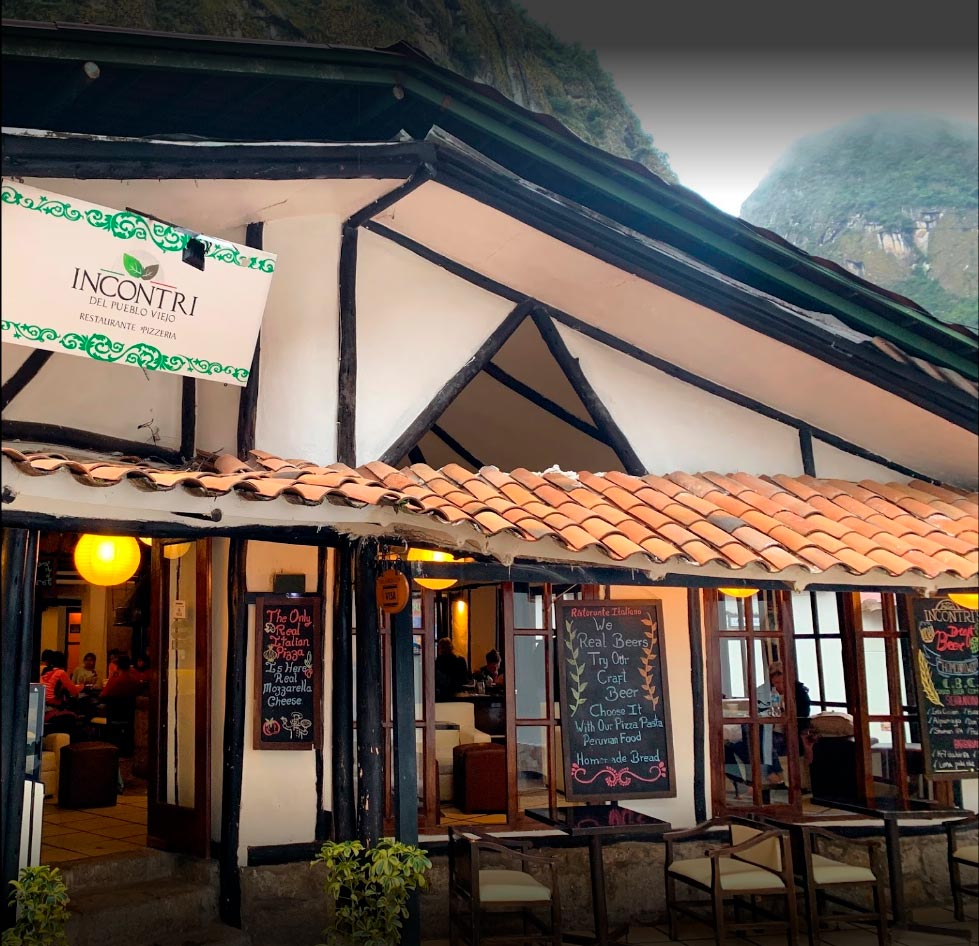 Incontri one of the best restaurants located in Aguas Calientes, Machu Piacchu, you can find a wide variety of foods