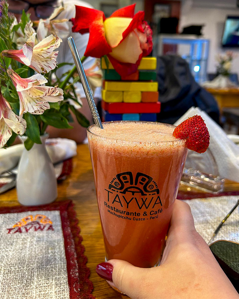 Cocktail at Taywa Restaurant in Machu Picchu Pueblo