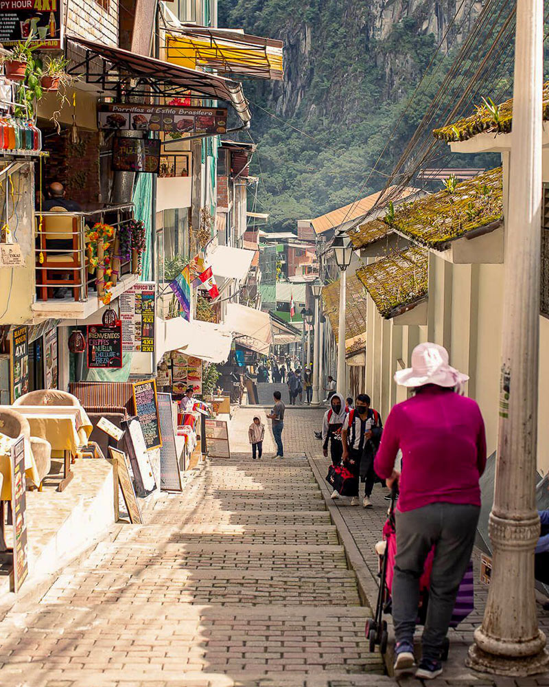 The streets of Aguas Calientes on a sunny day