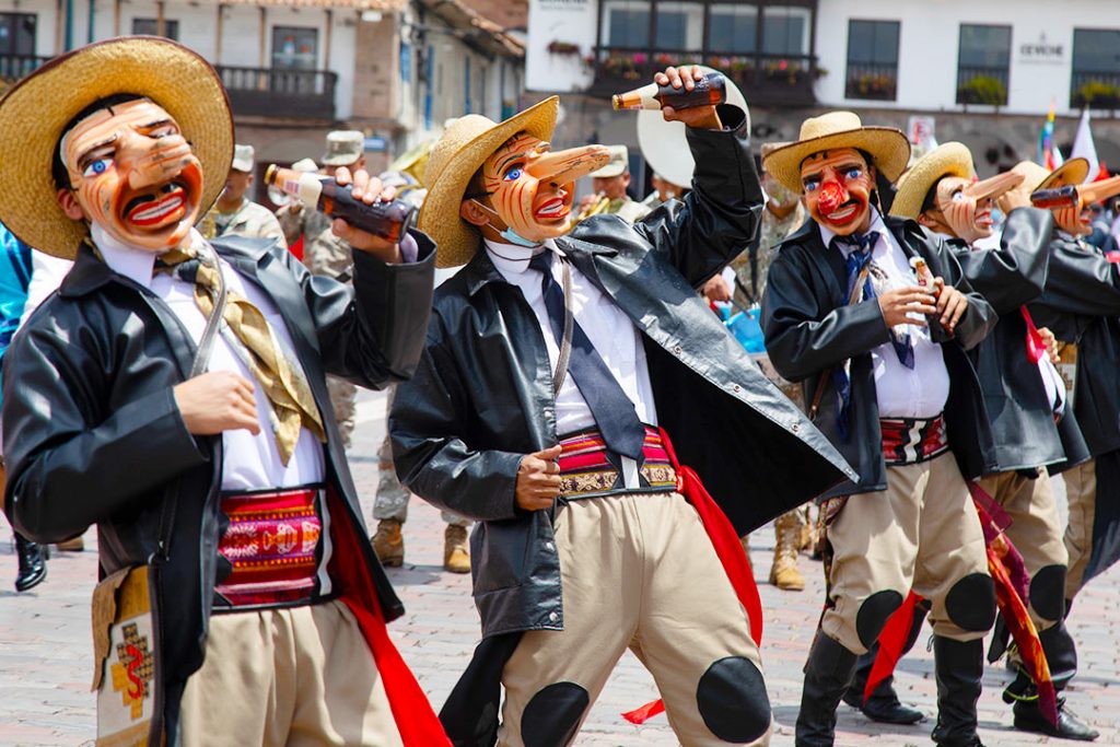 tipycal dance cusco
