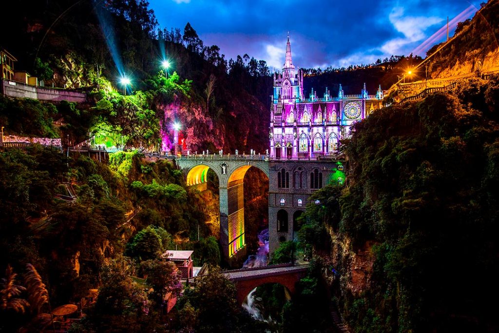 Santuario-de-las-Lajas-colombia-south-america-places-you-must-visit-1080x720