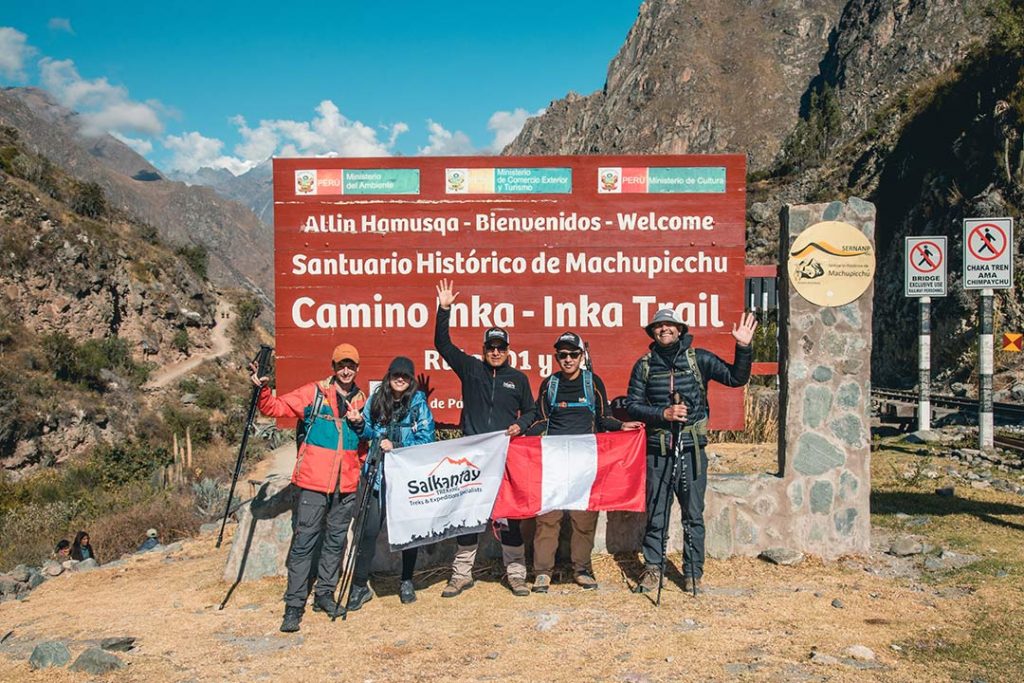 inca trail excursion trek recomended trek to machu pichu long five day tour