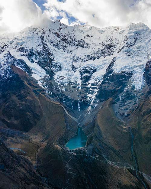 Panoramic photo of the Humantay lake