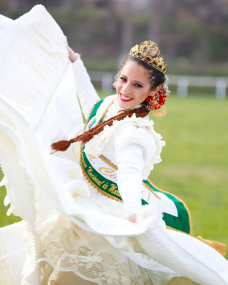 THE MARINERA DANCE | @CINTHYASOTOMAYOR