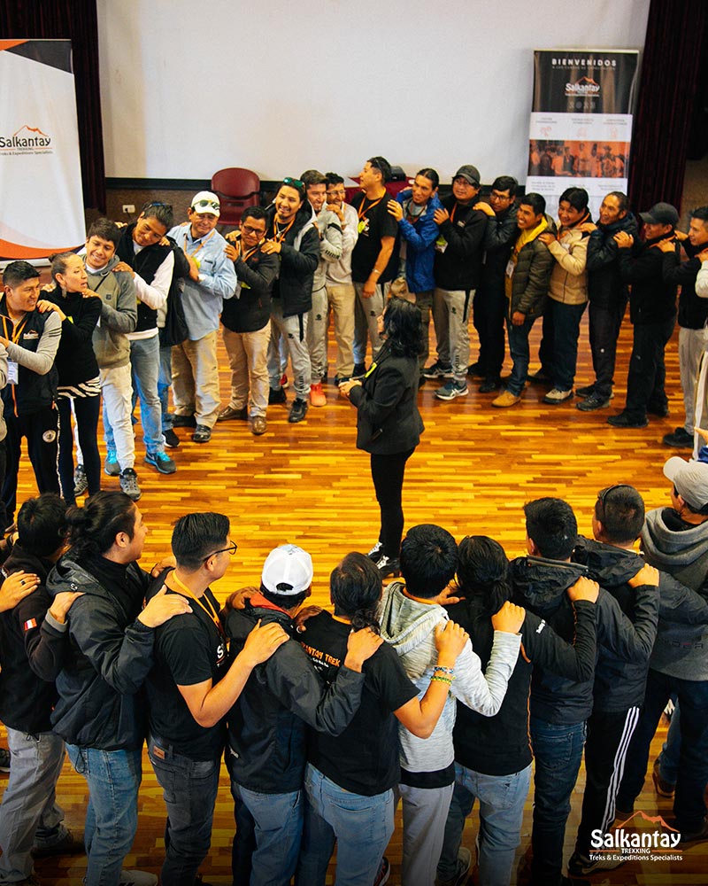Guides doing group dynamics