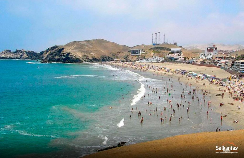 El Silencio Beach