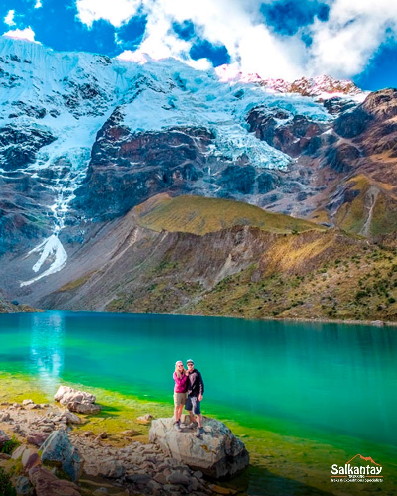 Couple standing on the Humantay Lake