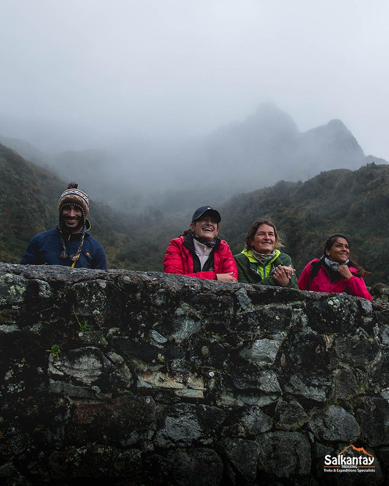 Tourists in Inca Trail in rainy season