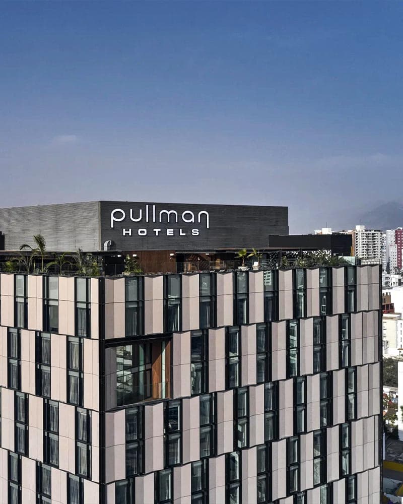 Pullman, Miraflores