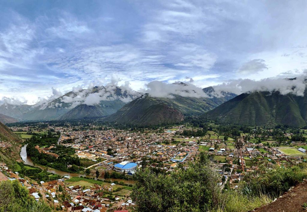 Foto panorámica de Urubamba en el Valle Sagrado