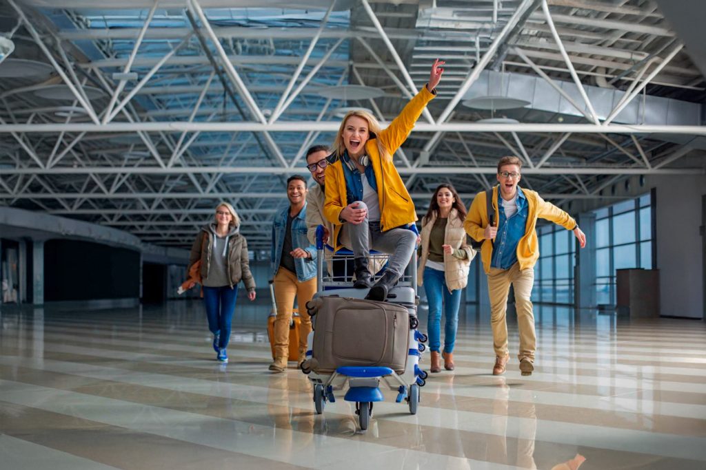 Happy travelers in Peru