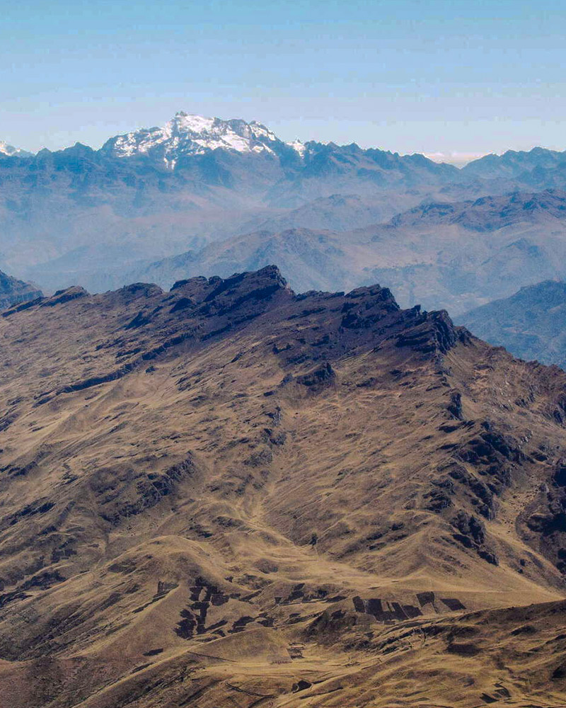 Panoramic photo of Apu Pachatusan in Cusco, Peru