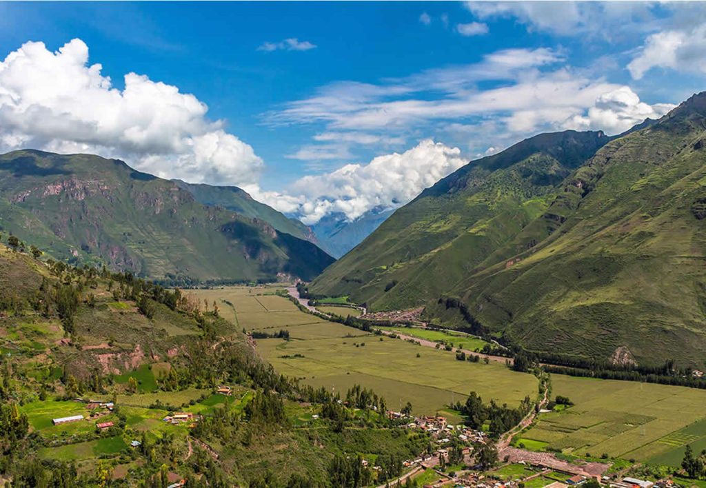 Viewpoint of the Sacred Valley in the morning