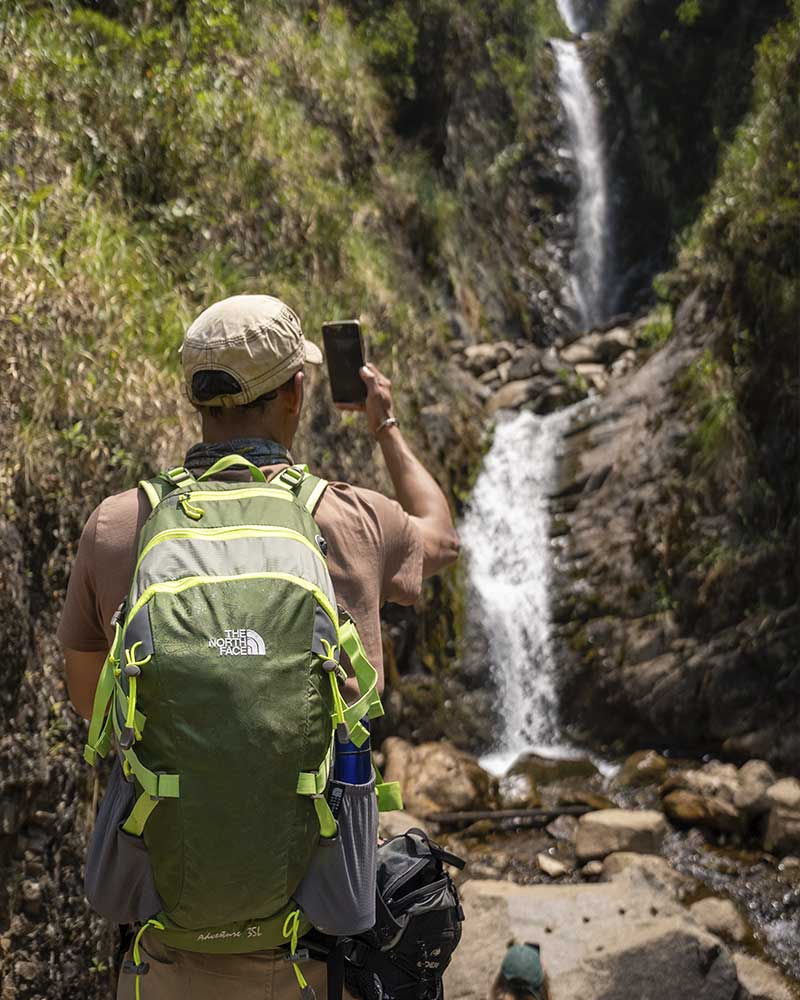 35-Liter Men's Hiking Backpack for the Salkantay Trek