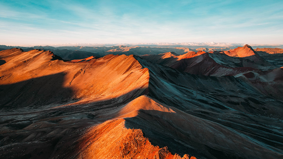 The amazing Rainbow Mountain of Cusco (5,100 m / 16,732 ft)