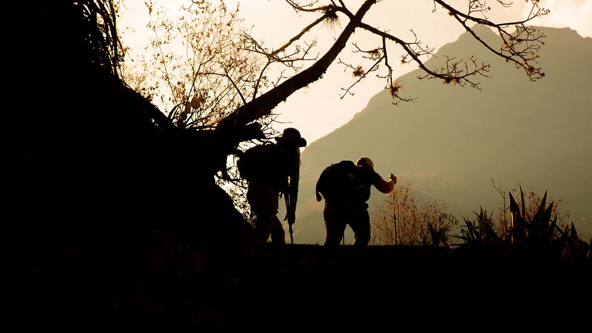 Views of the Apurimac River and valley. Spend the night in Chiquisca.