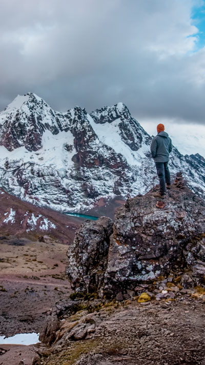 Magnificent View of the Tacusiri Glacier and Lake at the bottom of the mountain